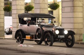 Vintage: A Rolls-Royce pulls up outside the famed Ritz hotel in London where the final filming of Downton Abbey took place