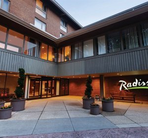 The Radisson Hotel at Cross Keys